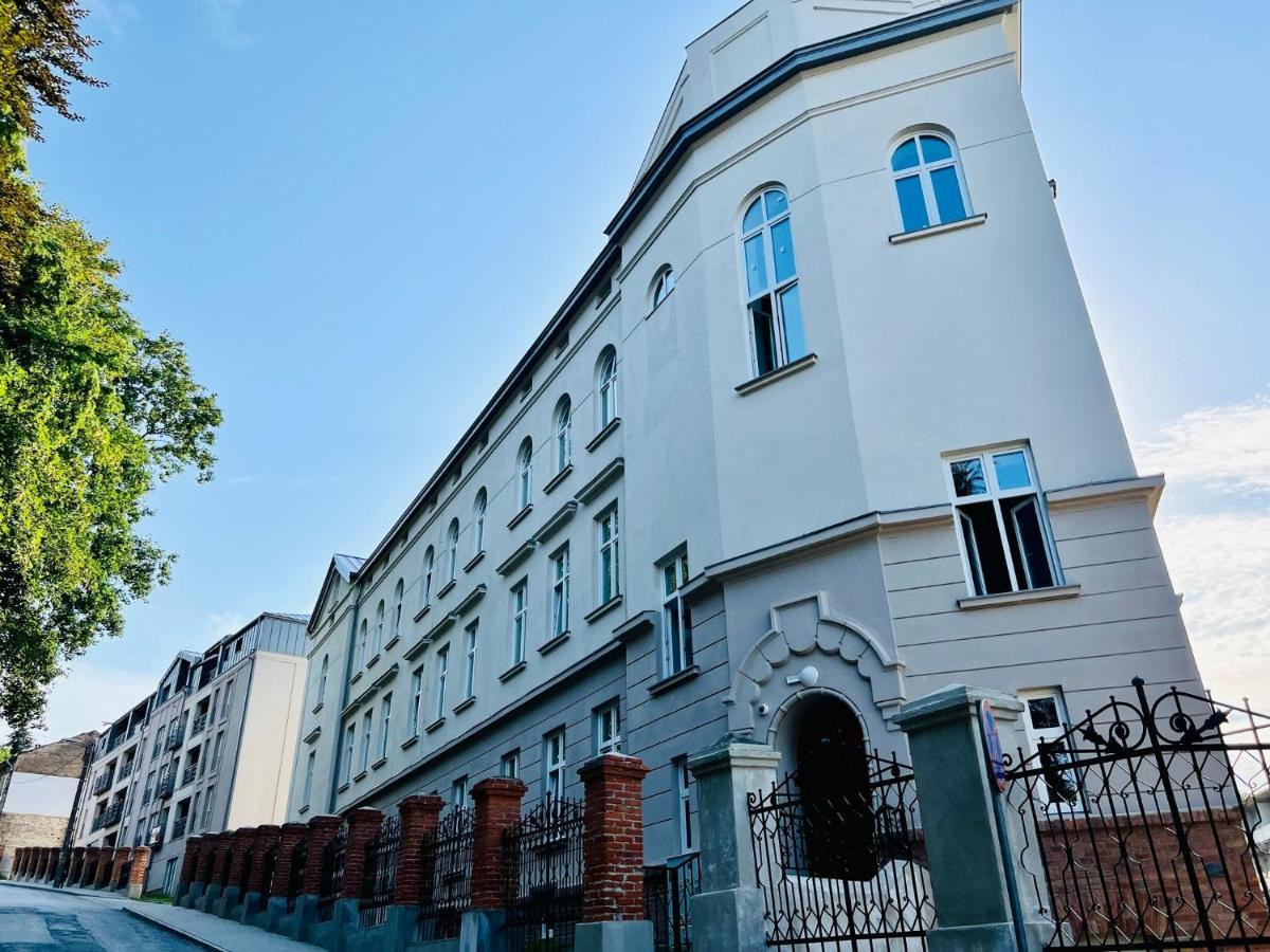 Apartment Urso Premium Przemysl